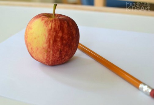 A Creative Drawing Idea for Kids: Doodle Apples - Innovation Kids Lab